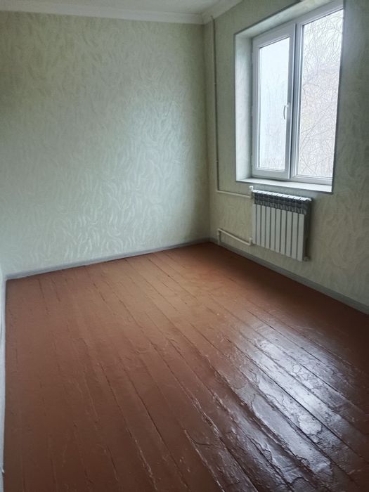 Продаётся 2х ком квартира в чирчике 1 мкн 3 этаж после ремонта