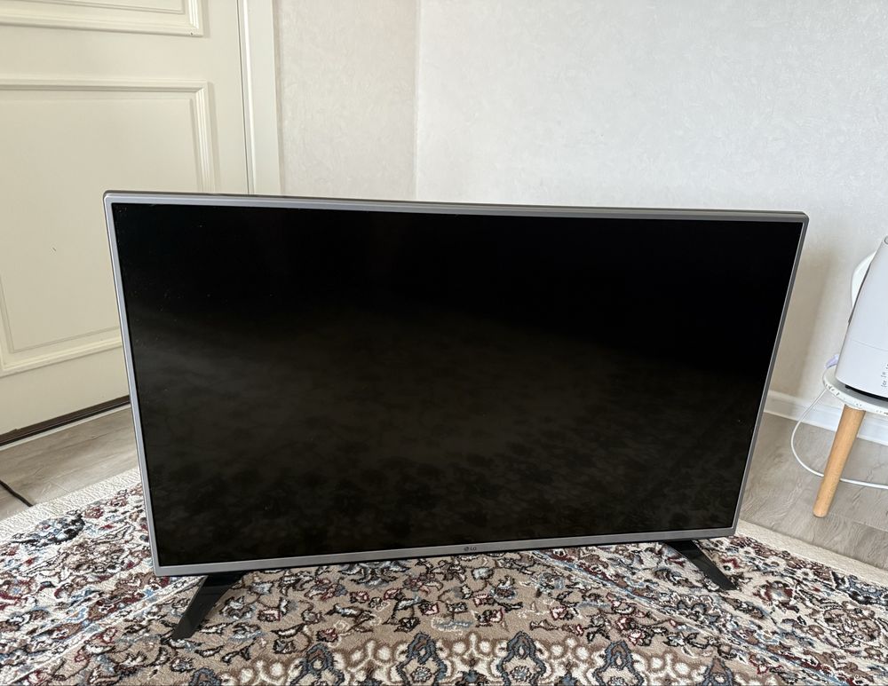 Телевизор LG, 43