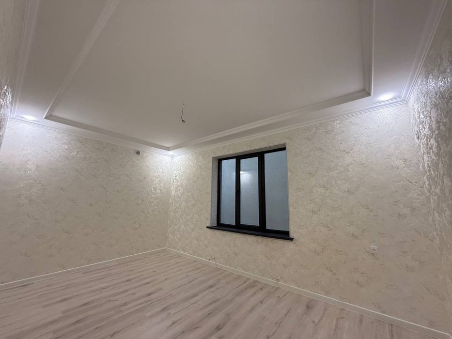 Продается 3 этажный дом в Юнусабаде, Хасанбой