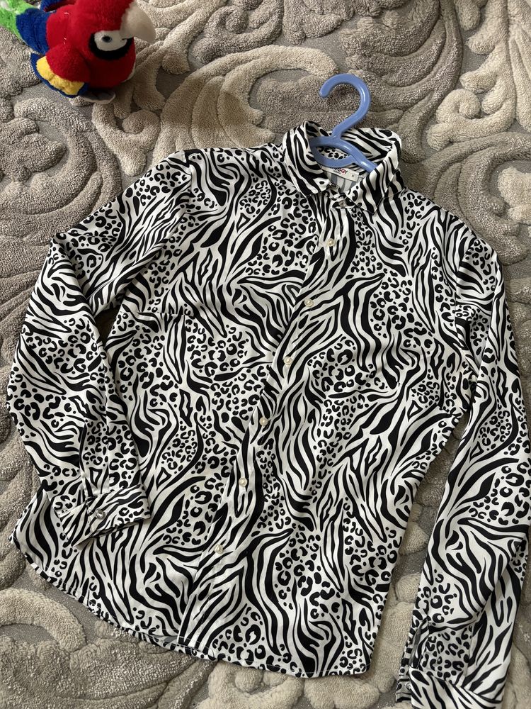 Юбка hm , кофты zara , лонгслив