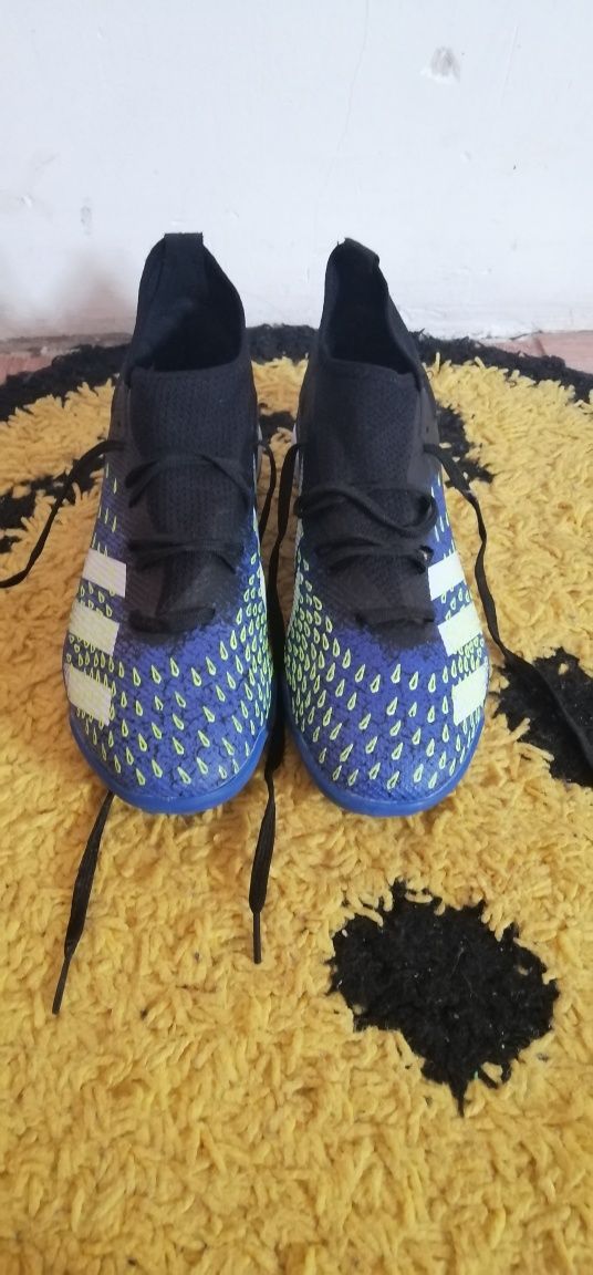 Сороконожки Adidas predator