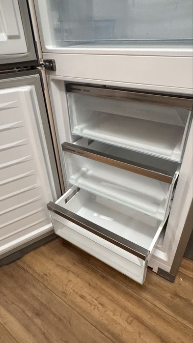 Хладилник Liebherr CNSFF24503