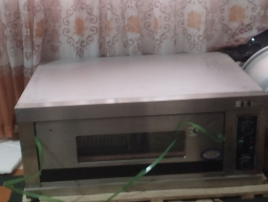 Gaz plita sotiladi Yangi ishlatilmagan