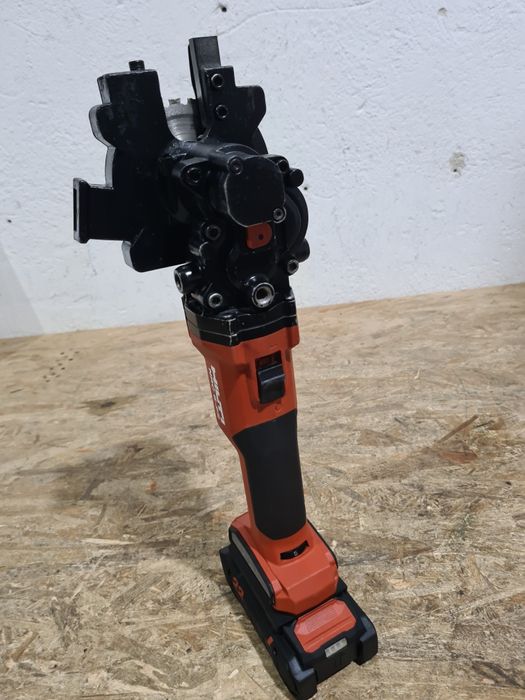 Debitator flex taiat tije filetate Hilti NRC 6-22 nuron generatie noua