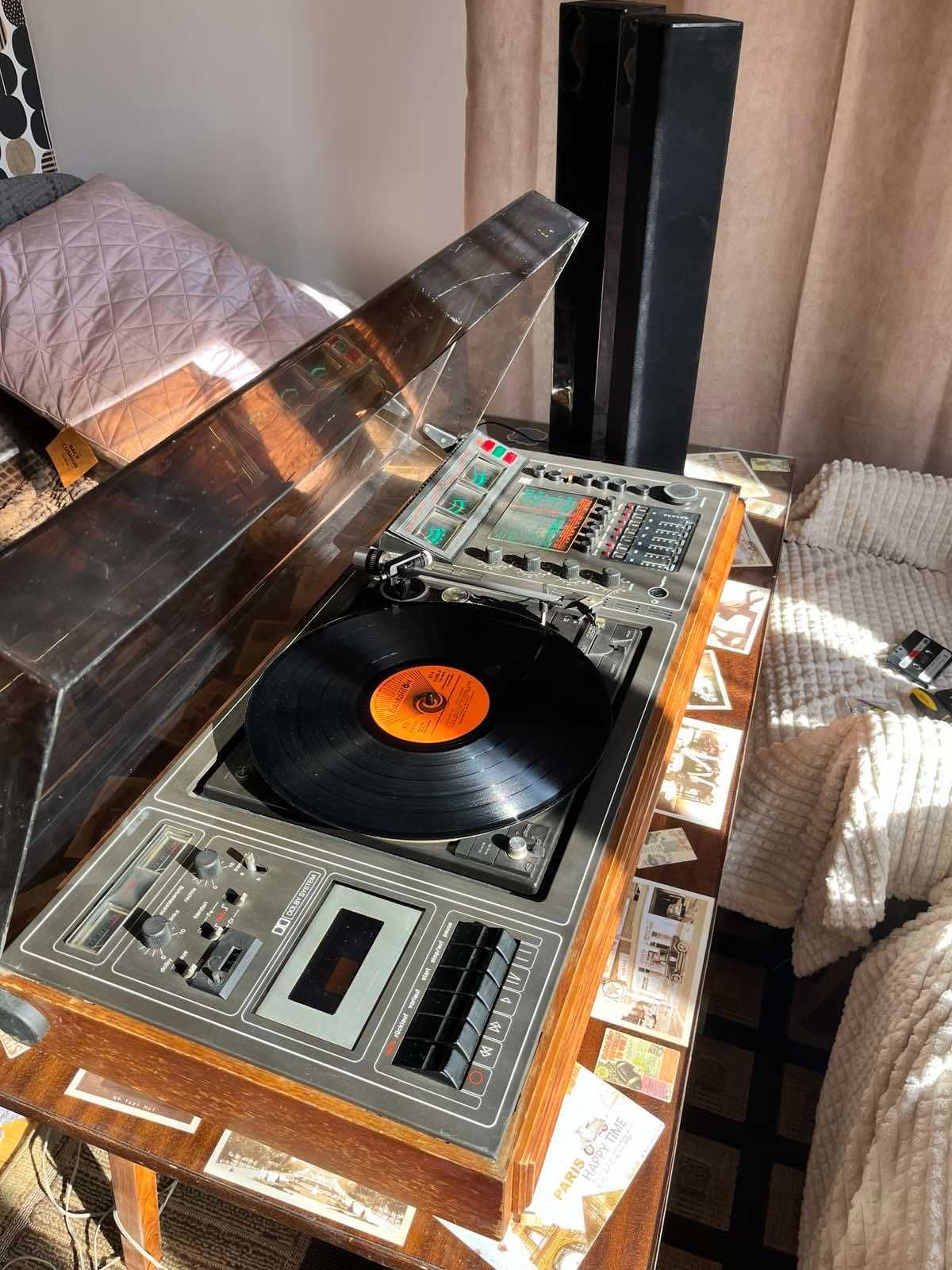 Музикален център Dual 1246