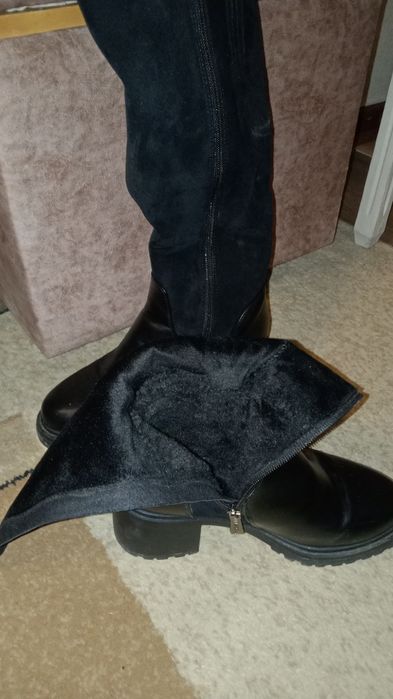 Продам сапоги жэнские