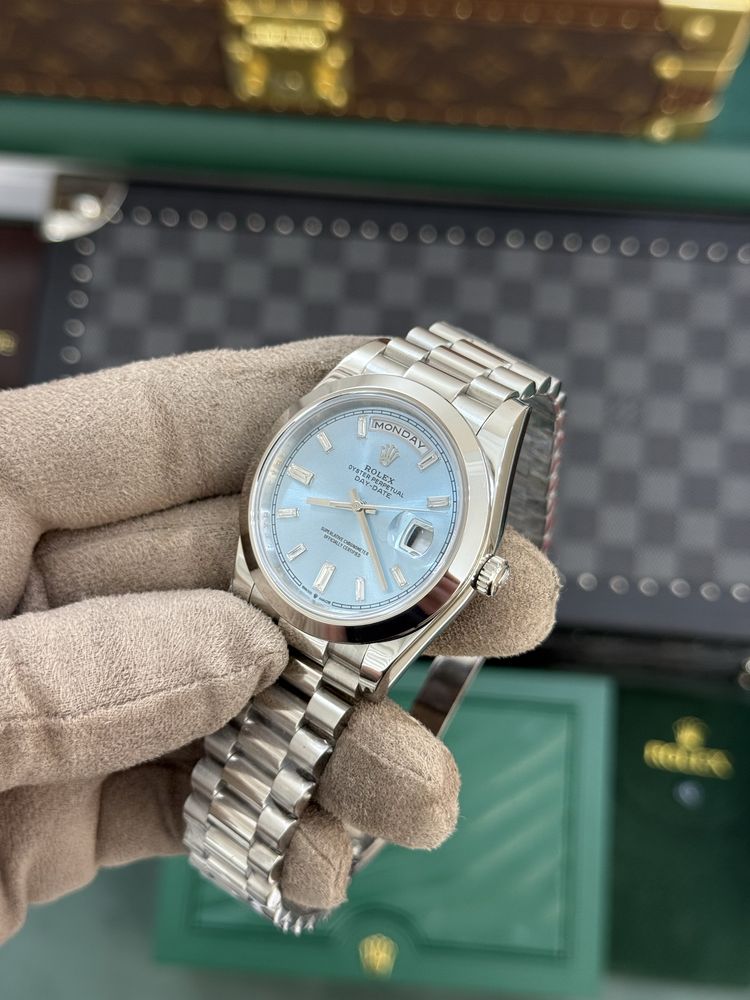 Rolex Day-Date 40 Platinum Baguette