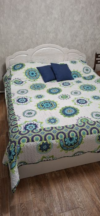 Продам двуспальную кровать 160*200