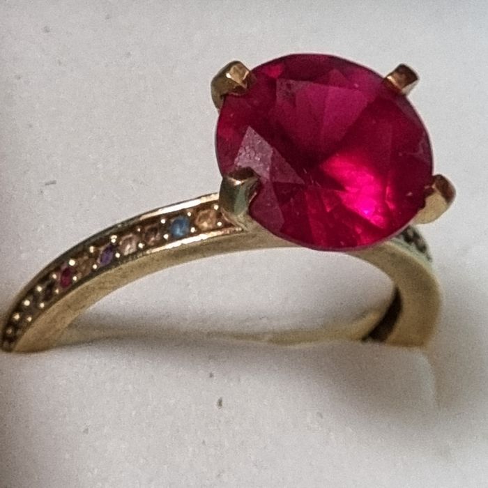 Inel aur cu rubin 3,20gr 14k