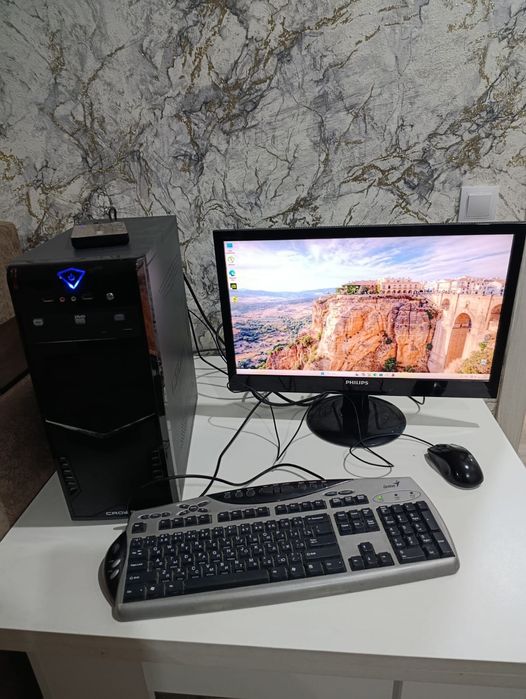 Продам компьютер (комплект)