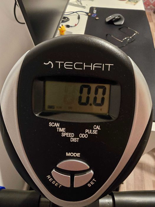 Bicicleta fitness TechFit B330 + covor  protectie Techfit PVCSMALL1