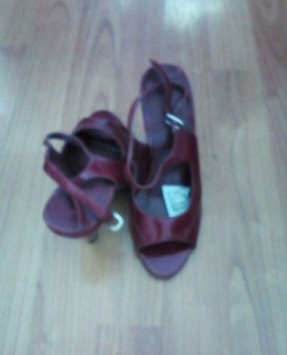 Sandale dama marimea 35