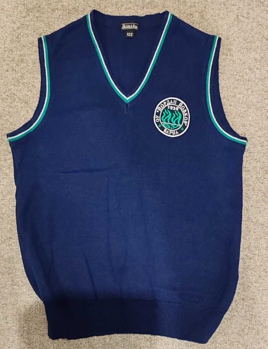 Пуловер без ръкав от униформата на ОУ " Йордан Йовков" - гр. Варна
