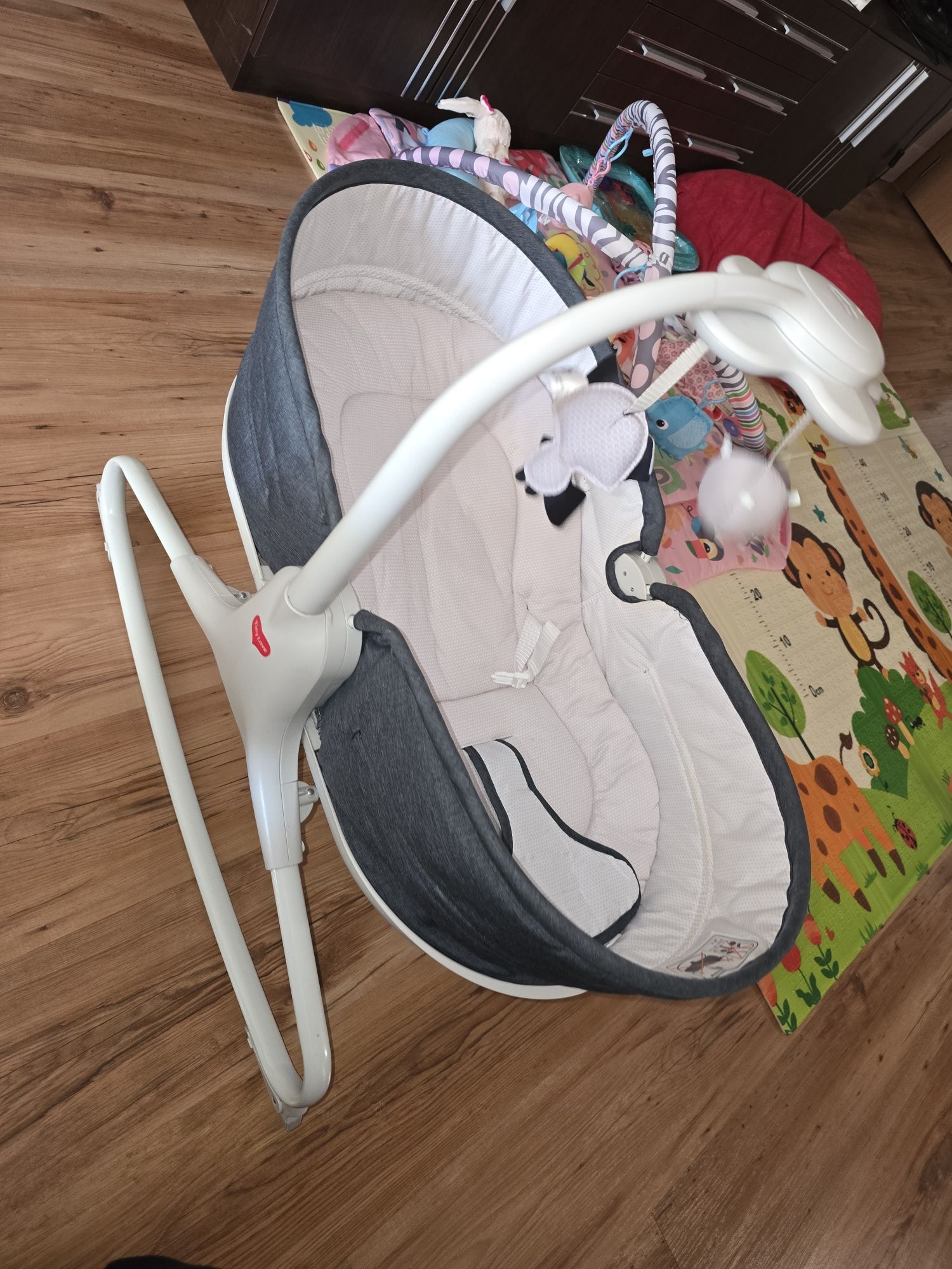 Музикален шезлонг Tiny Love 3-in-1 Rocker Napper