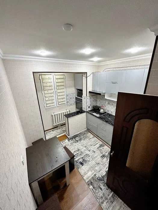 Юнусабад 2х комнатная ор. ТРЦ Мегапланет Сдается срочно ! 767*