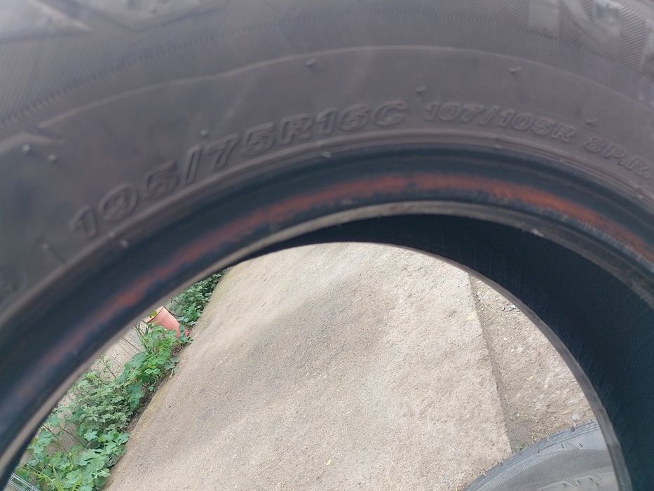 Гуми за бус 195/75/16