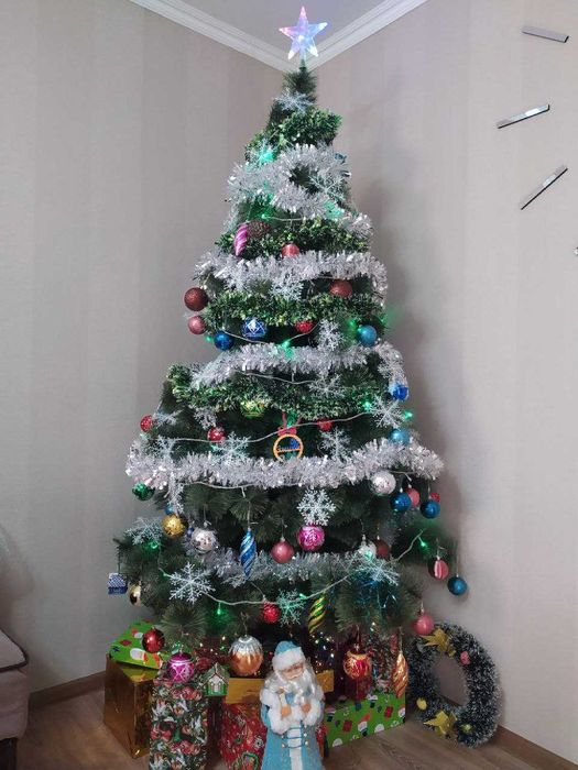 Ёлка искусственная новогодняя