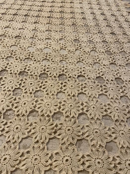 Vand fata de masa din borangic/marama lucrata manual