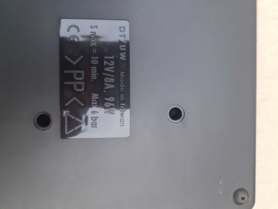 Compresor auto umflat roti,spuma kit reparatie pana pt. DACIA, RENAULT