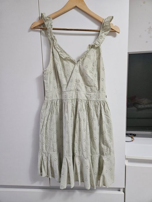 Памучна рокля Guess