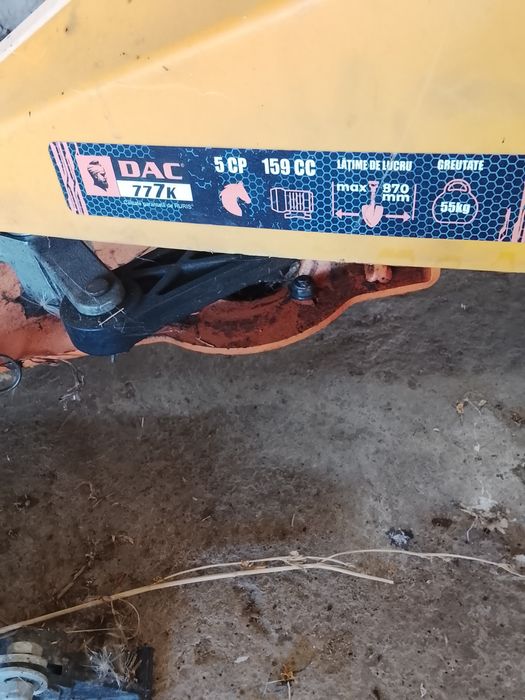 Cositoare iarba pentru livezi