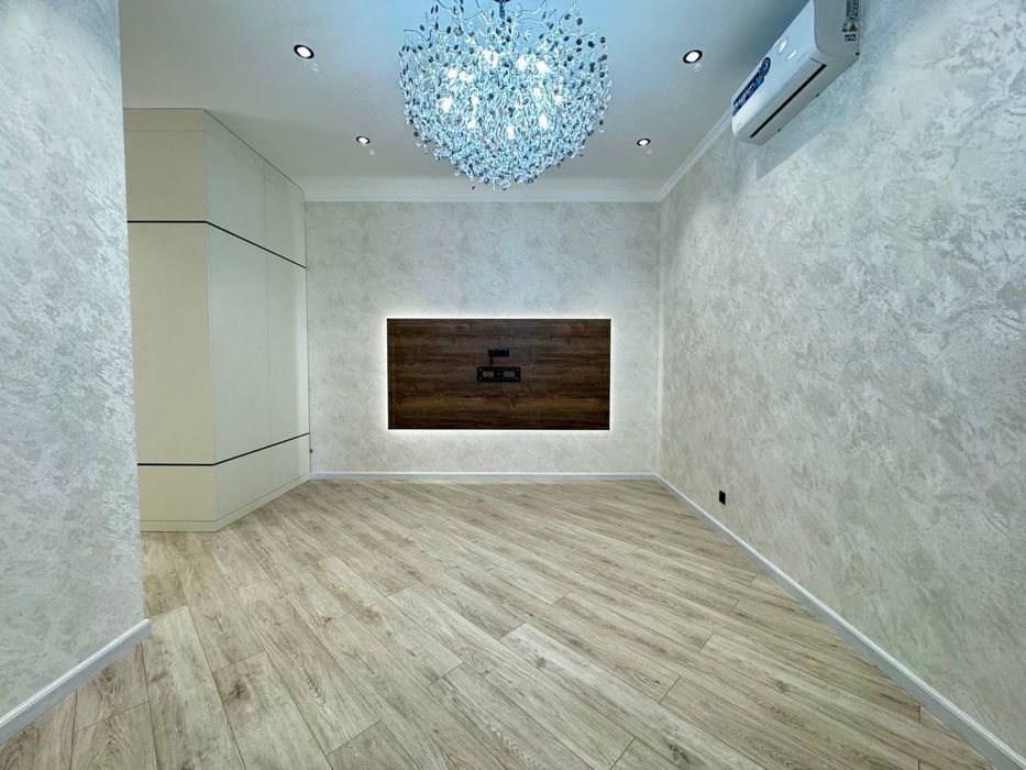 3/10/11 ц 5, Muhtasham, Финансовый институт