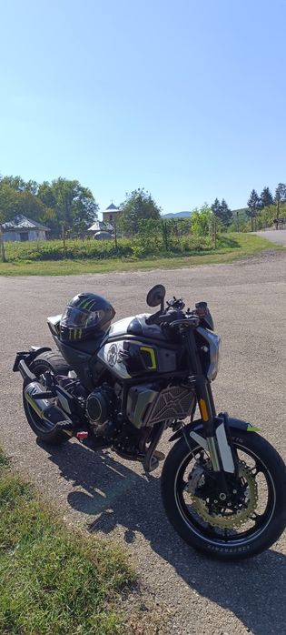 CfMoto 700 CLX Sport