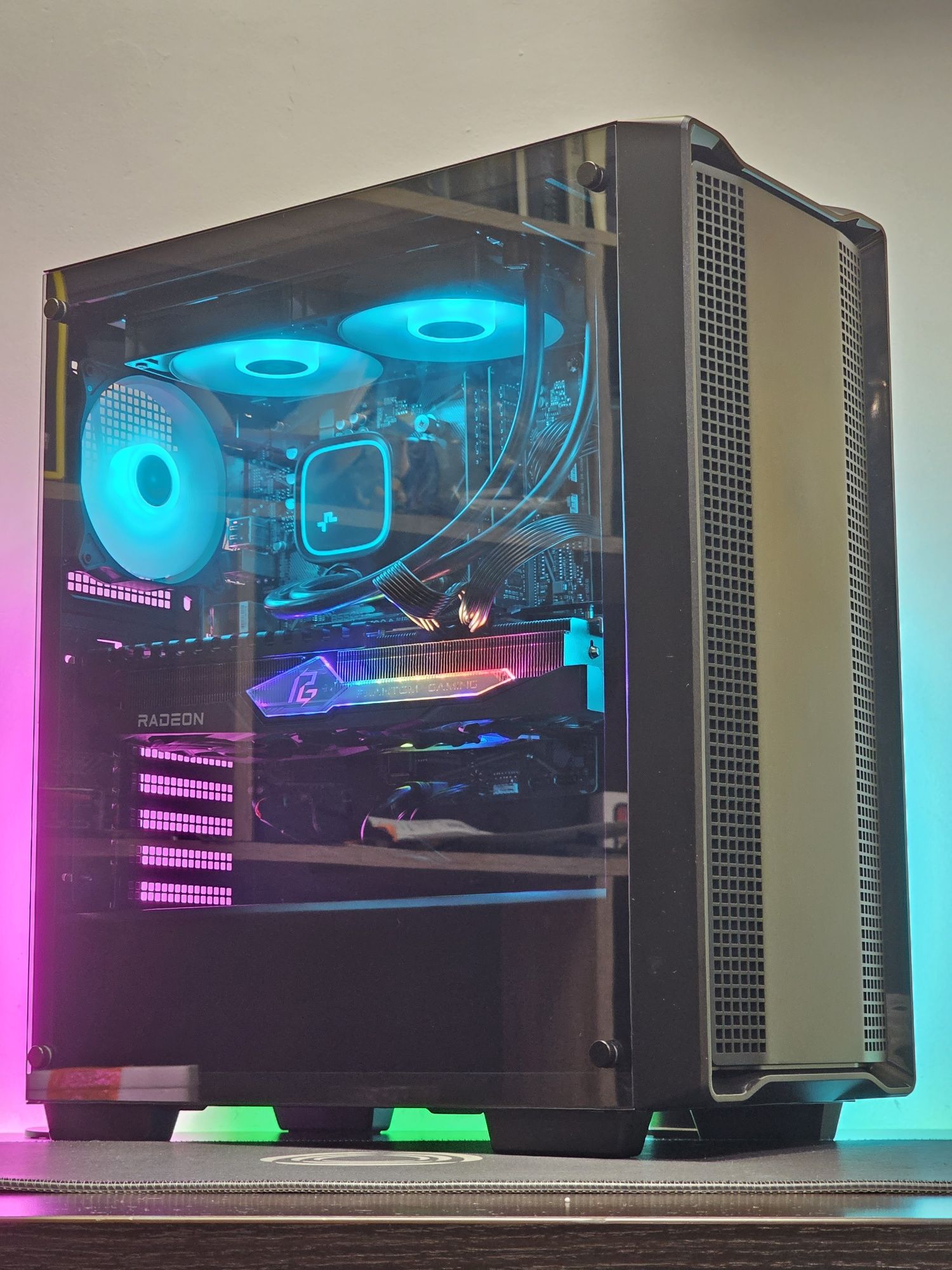 Ryzen 7-7800X3D/RX 7800XT 16GB/RAM 32GB/SSD 1TB/Чисто Нов+Гаранция!