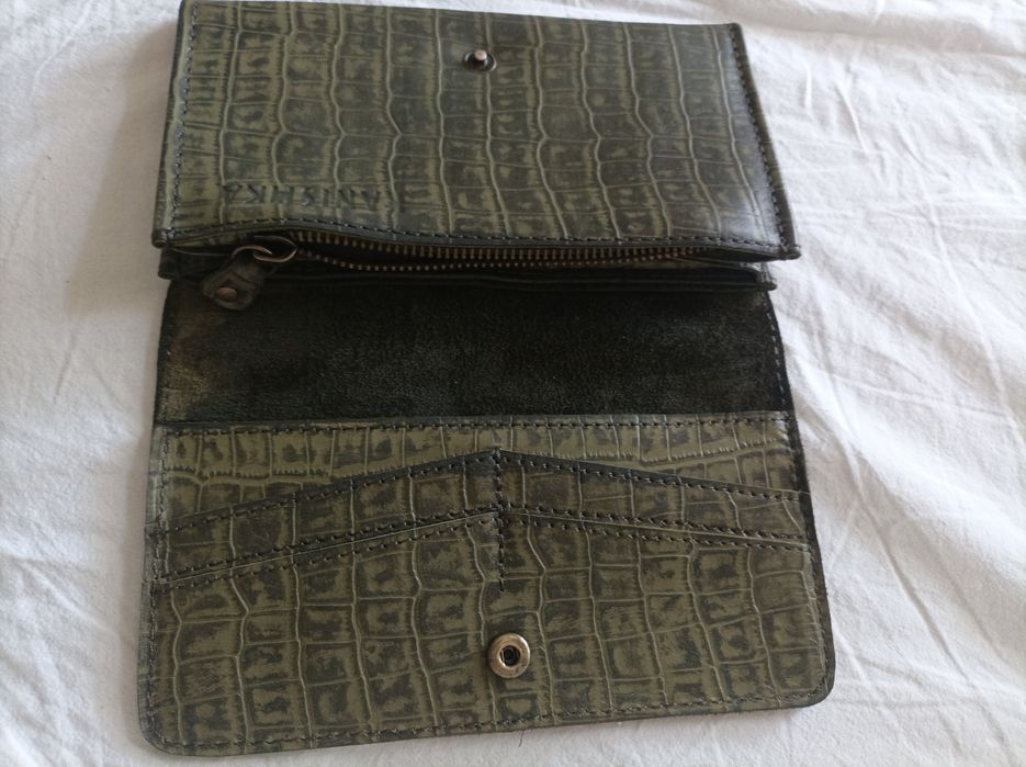 Кашелок канишка кожа без никаких дефектов в отличном состоянии