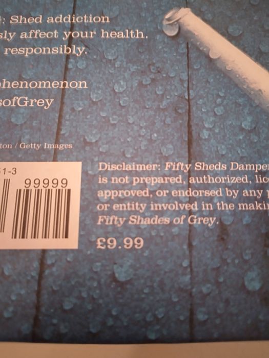 Оригинална английска книга със стотици черно бели снимки и текстове