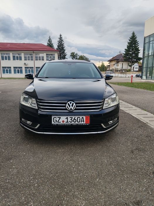 VW PASSAT B7 HIGHLINE/ automat 2.0 diesel 140/ An 06-2012 serie 2013 E