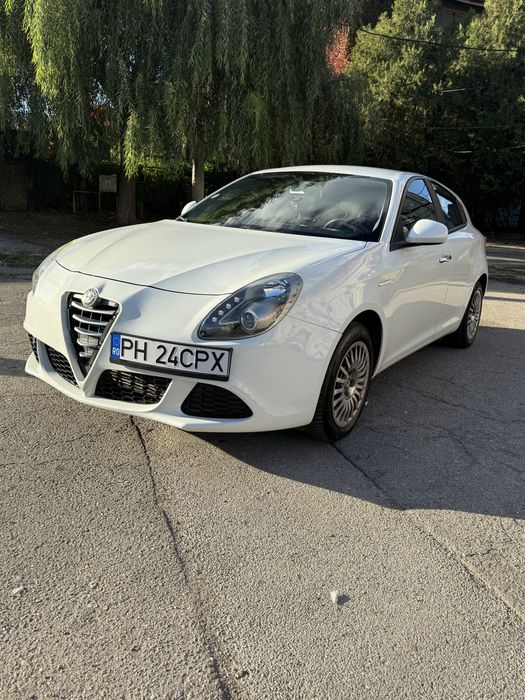 Alfa Romeo Giulietta – 2014, Benzină, Stare Excelentă
