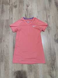 Tricou dama Nike Pro Combat mărimea S