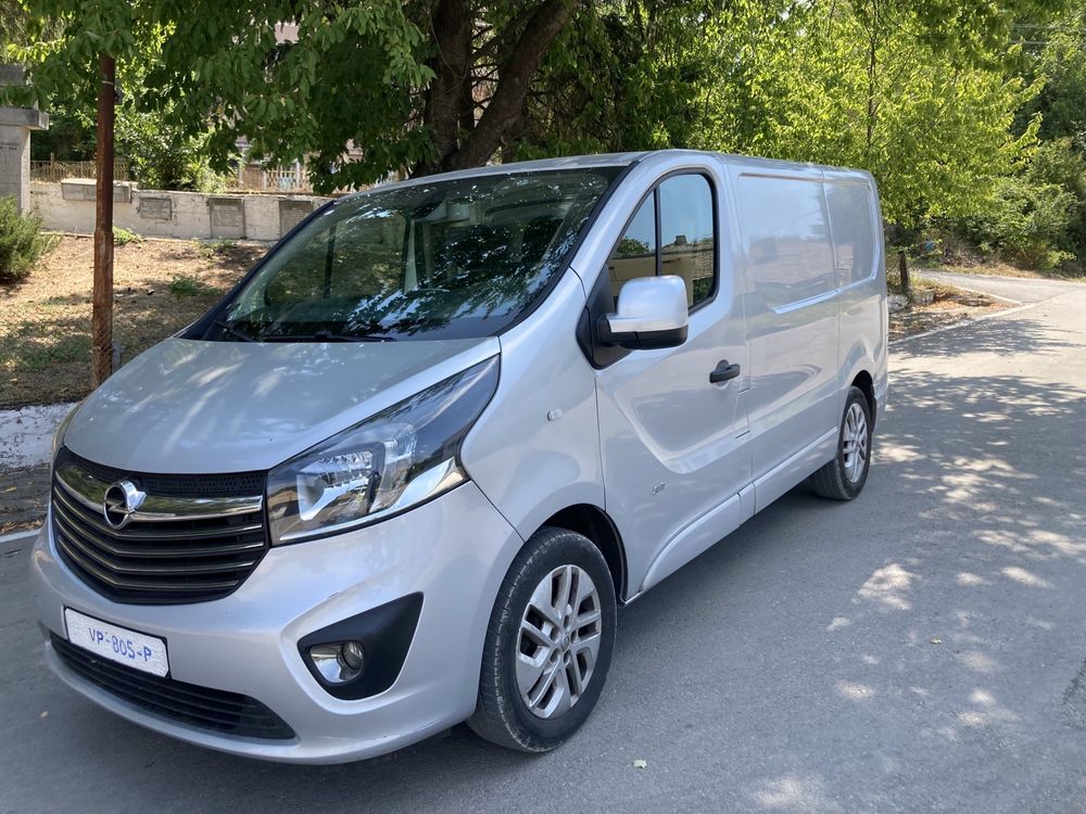Opel Vivaro BiTurbo
