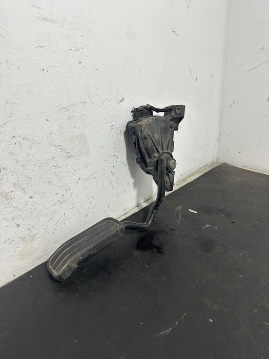 Pedala acceleratie Volkswagen Vw sharan 1.9 TDI AUY ASZ 116cp 131cp