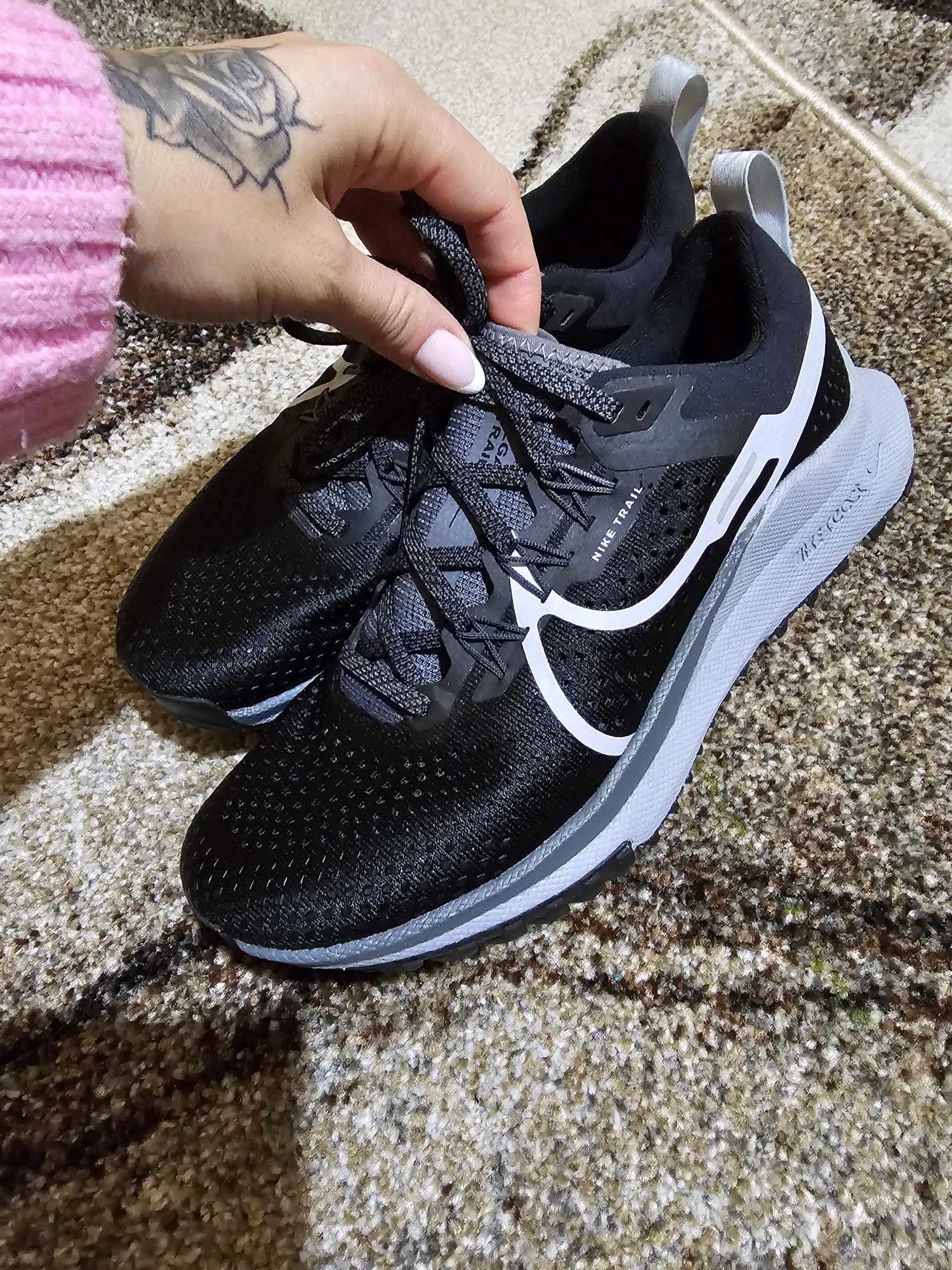 Унисекс маратонки Nike