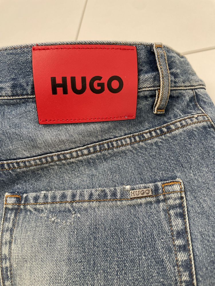 Hugo icon 340 Loose Tapered Fit Jeans Cropped Дънки