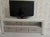 Телевизор LG.         .