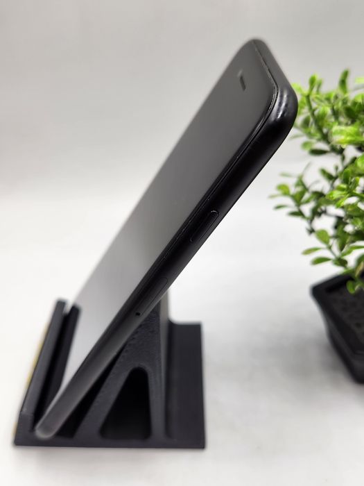 Hope Amanet P11-Iphone SE 2/ 64gb/Bat 78%/ Garantie