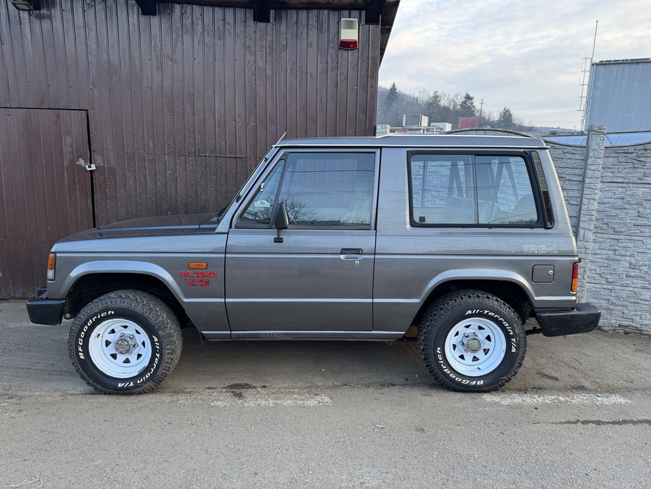 Mitsubishi Pajero MK1