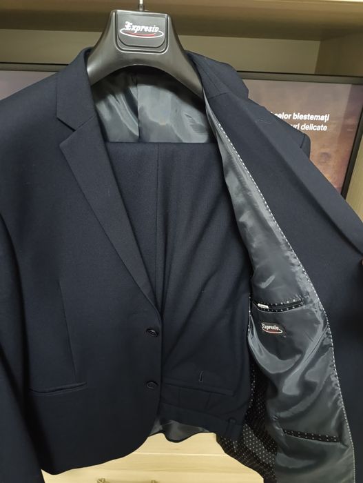 Costum negru bărbați mărimea 52