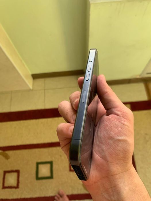 Iphone 15 pro 256gb Deep blue