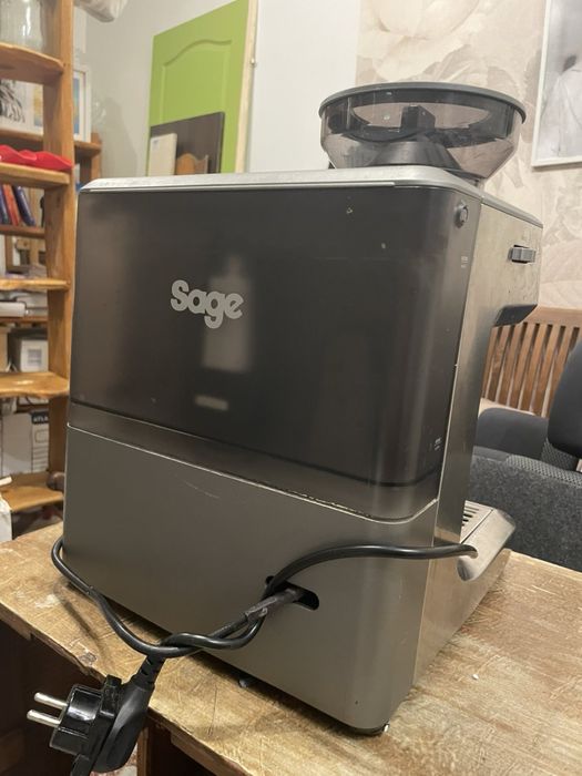 Кафе машина SAGE barista