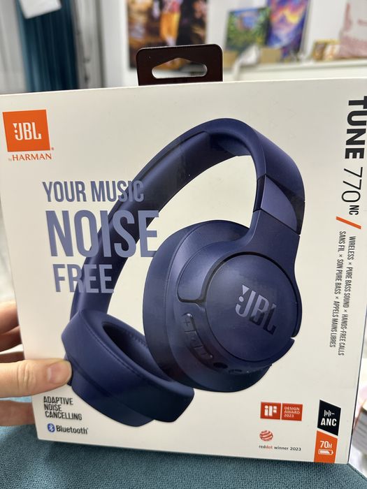 Casti JBL Tune 770 NC