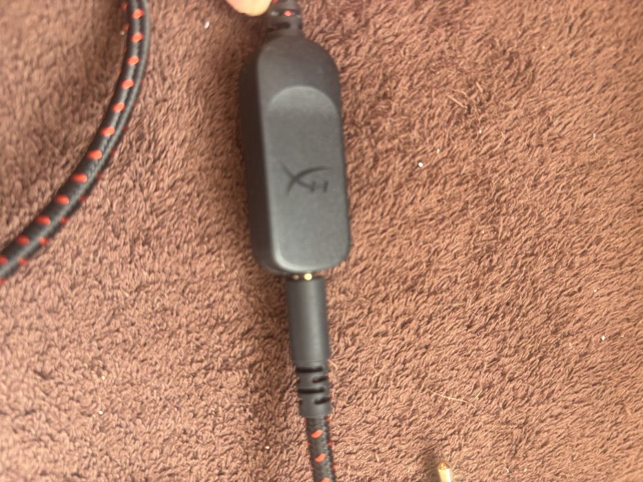 Casti hyperx cloud lll