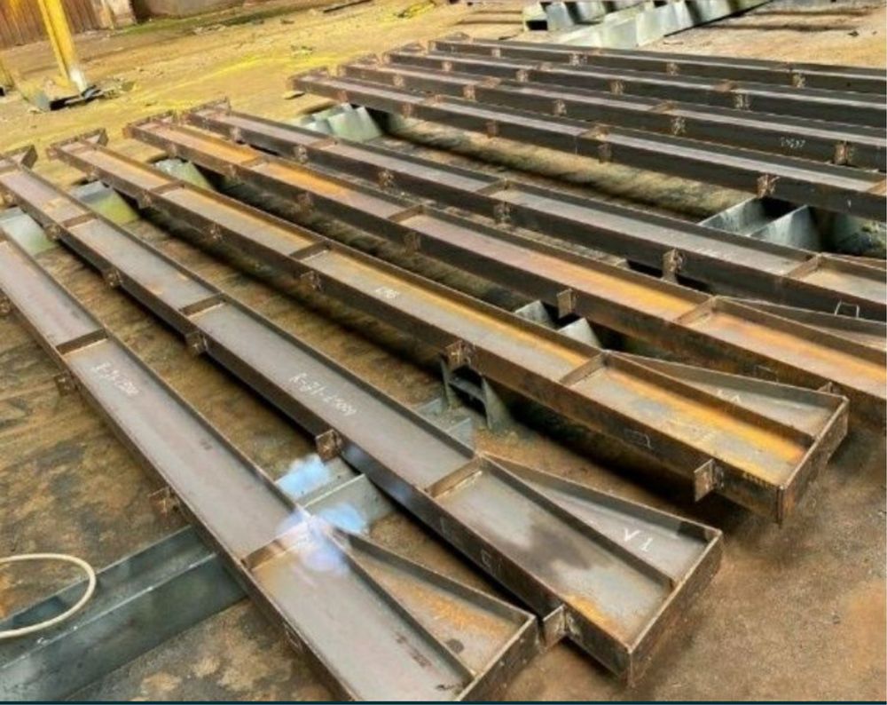 Fac hale structuri metalice din europrofile