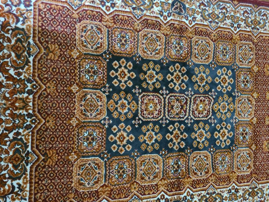 Продаётся покрывало на диван.