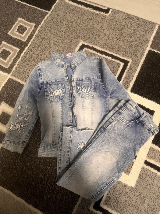 Костюм джинсовый