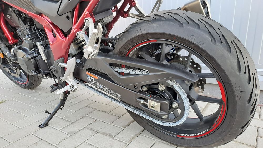 Honda Hornet 750 2023