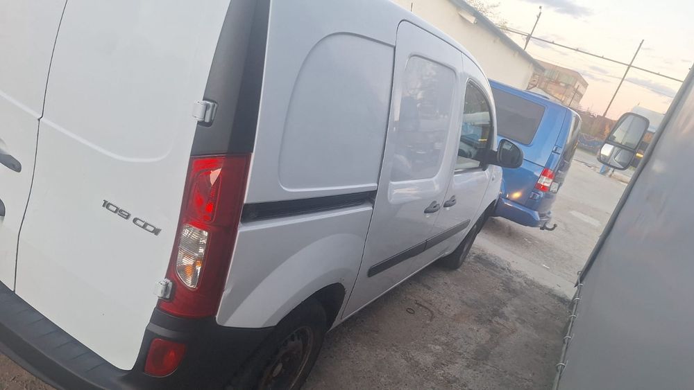 VAND 3700 EURO •Mercedes-Benz